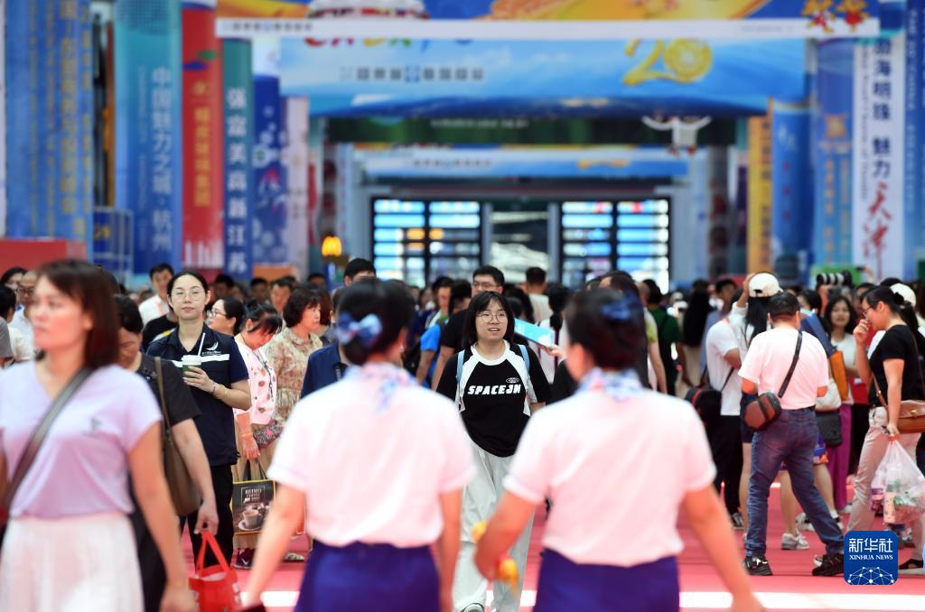 黄金赌城hjc556